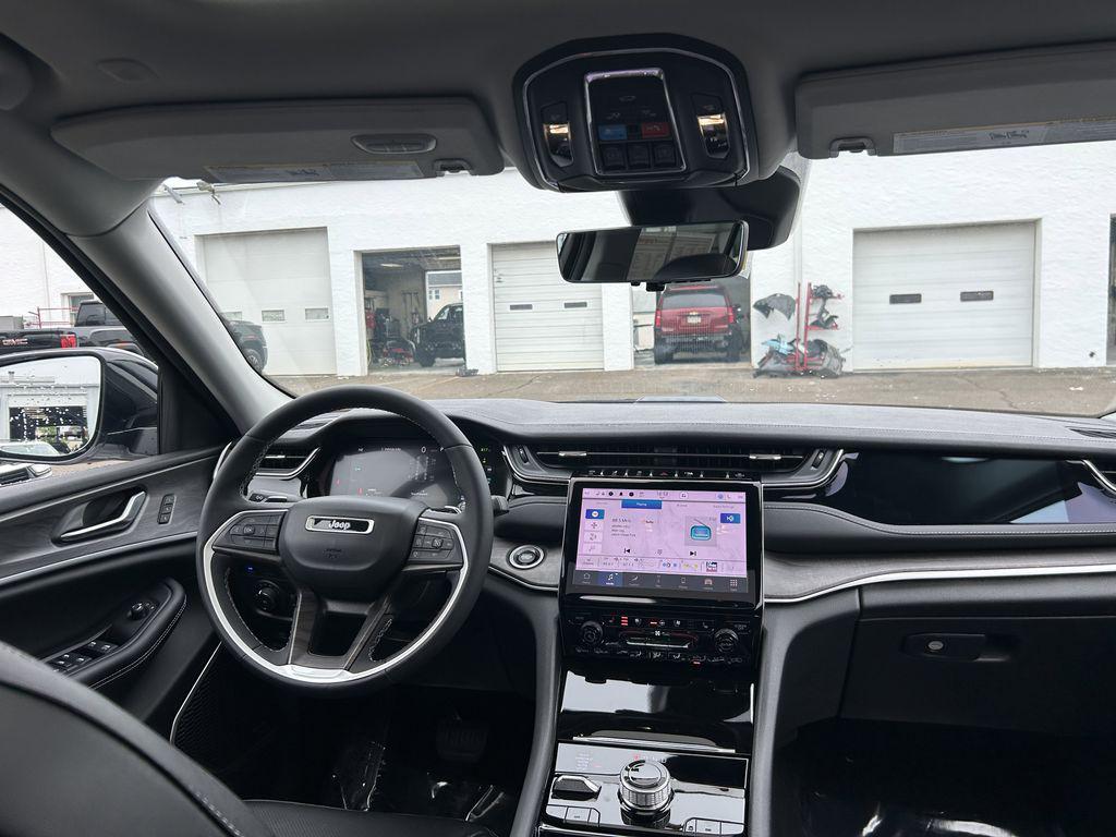 used 2023 Jeep Grand Cherokee 4xe car, priced at $31,490