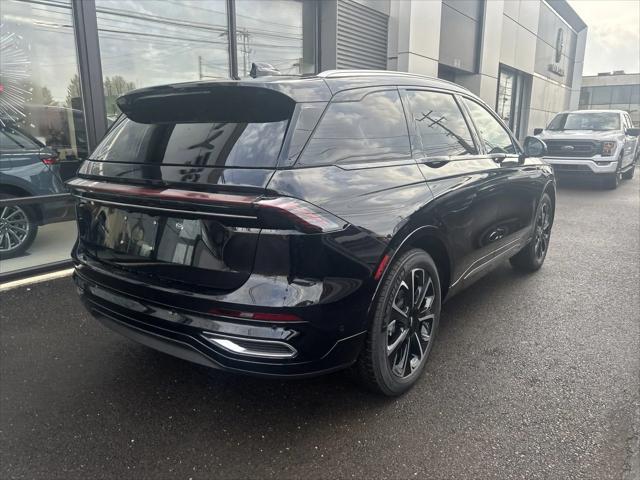 new 2024 Lincoln Nautilus car, priced at $59,036