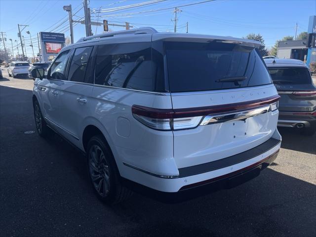 new 2024 Lincoln Navigator car, priced at $100,570