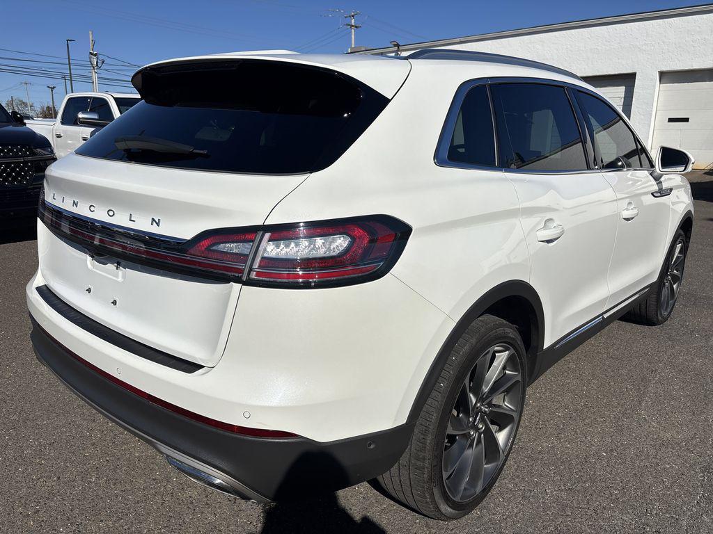 used 2022 Lincoln Nautilus car, priced at $36,890