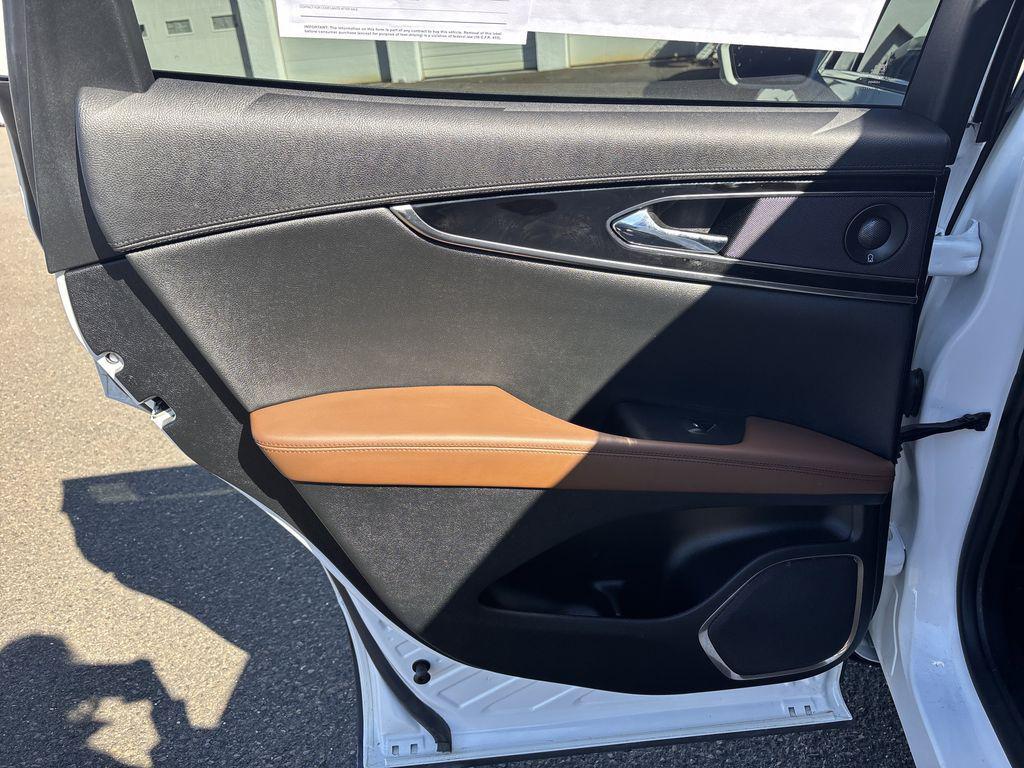 used 2022 Lincoln Nautilus car, priced at $36,890