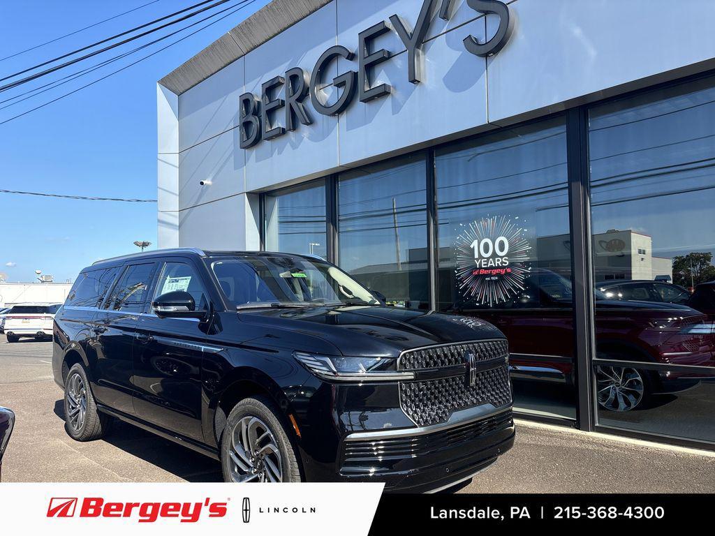new 2025 Lincoln Navigator car, priced at $103,980
