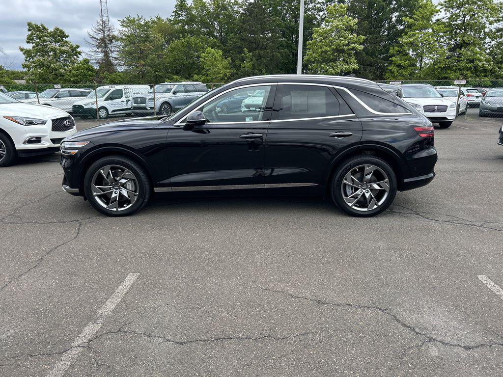 used 2024 Genesis Electrified GV70 car, priced at $40,890