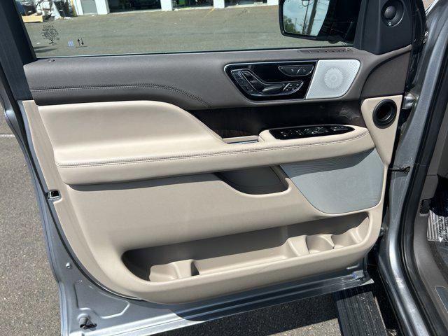 used 2022 Lincoln Navigator car, priced at $56,490