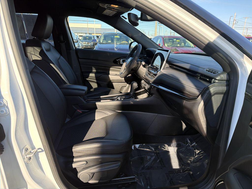 used 2022 Jeep Compass car, priced at $18,890