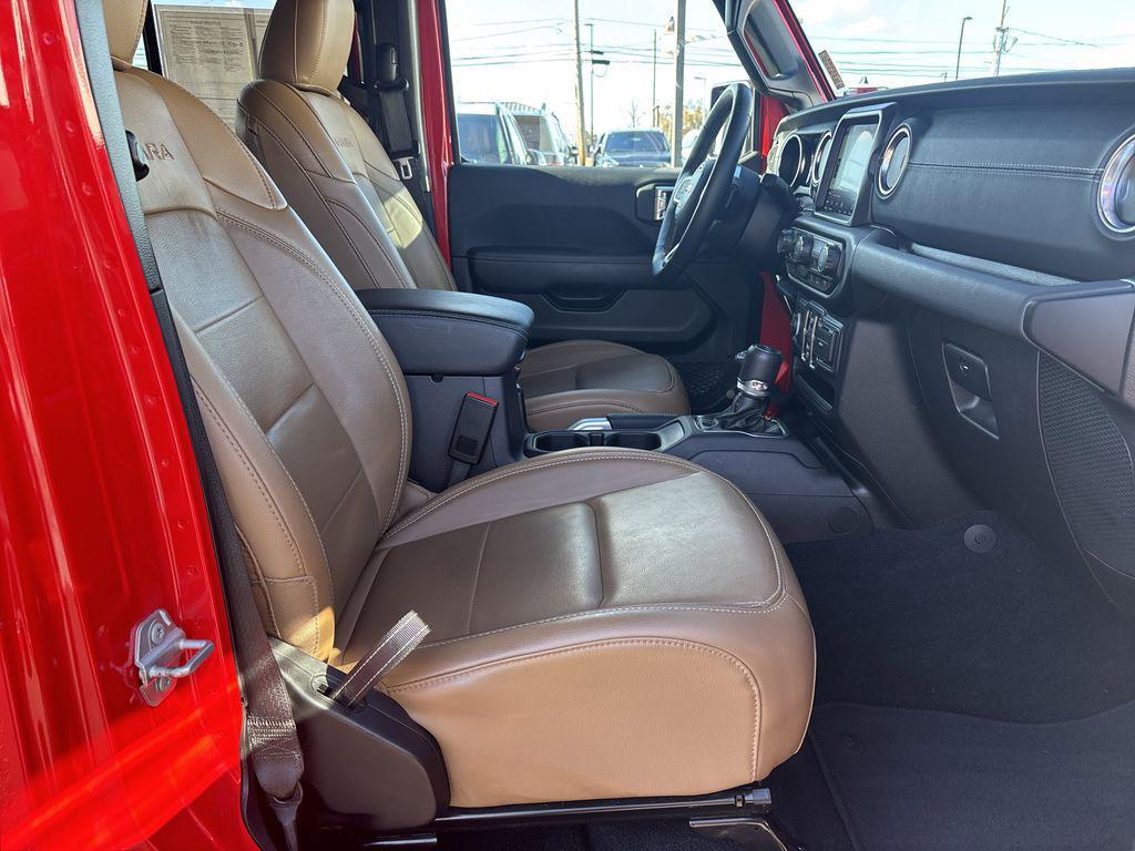 used 2022 Jeep Wrangler Unlimited car, priced at $37,890