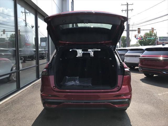 new 2024 Lincoln Nautilus car, priced at $62,012