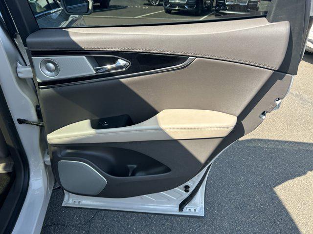 used 2022 Lincoln Nautilus car, priced at $34,890