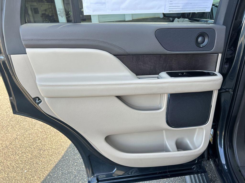 used 2024 Lincoln Navigator car, priced at $63,890