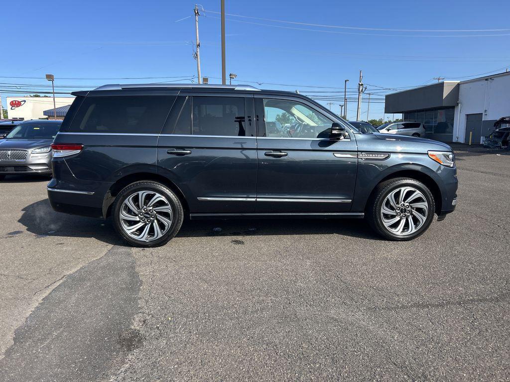 used 2024 Lincoln Navigator car, priced at $63,890