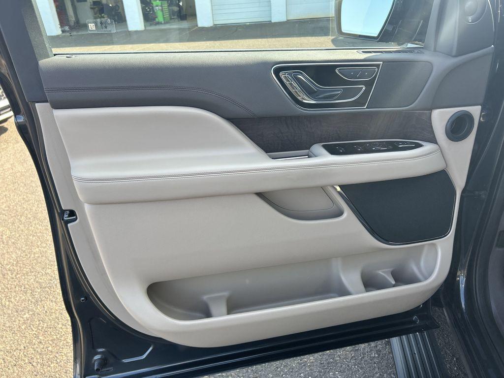 used 2024 Lincoln Navigator car, priced at $63,890