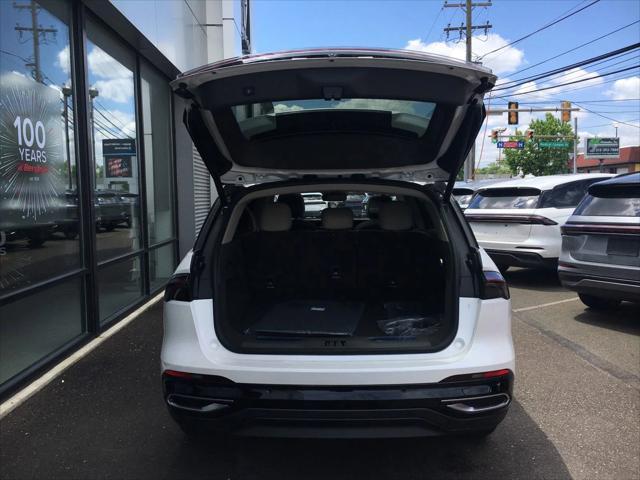 new 2024 Lincoln Nautilus car, priced at $57,750