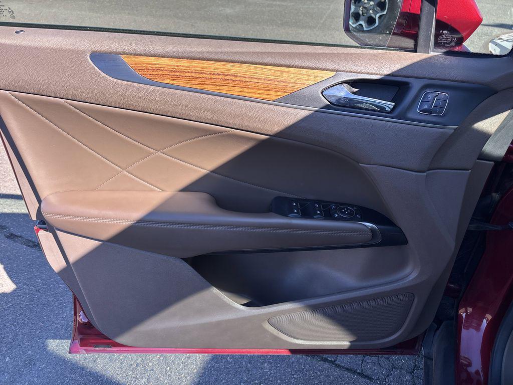 used 2015 Lincoln MKC car, priced at $11,890