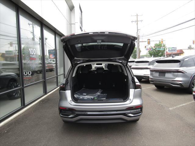 new 2024 Lincoln Nautilus car, priced at $59,636