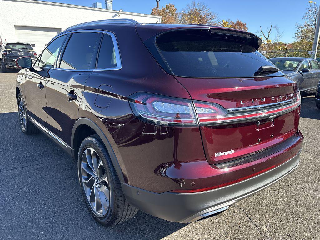 used 2022 Lincoln Nautilus car, priced at $37,490