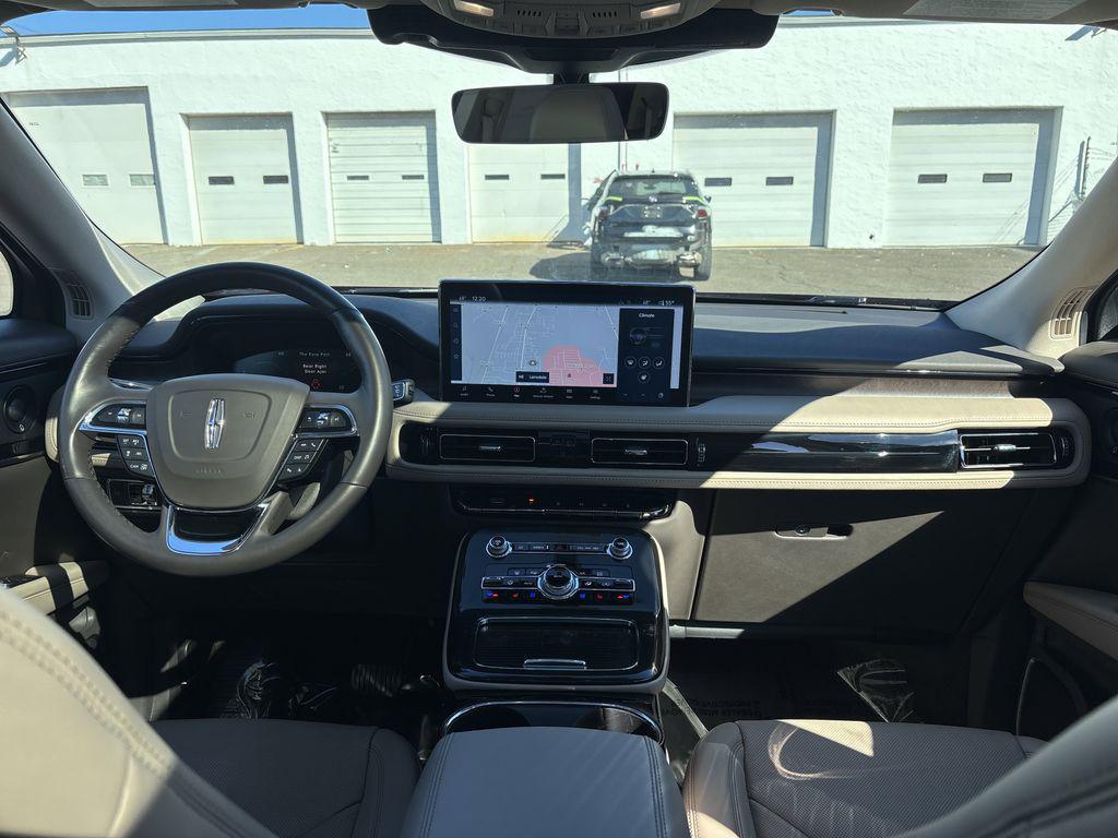 used 2022 Lincoln Nautilus car, priced at $37,490