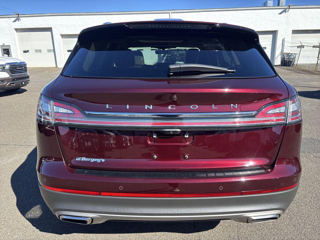 used 2022 Lincoln Nautilus car, priced at $37,490