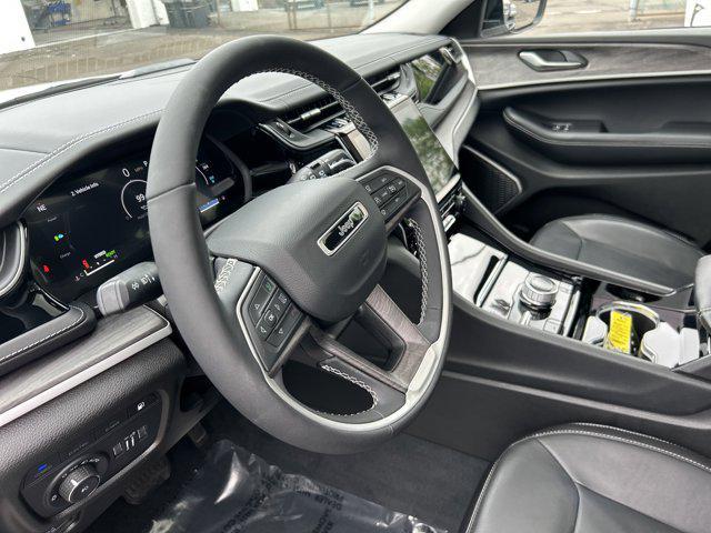 used 2022 Jeep Grand Cherokee 4xe car, priced at $31,890