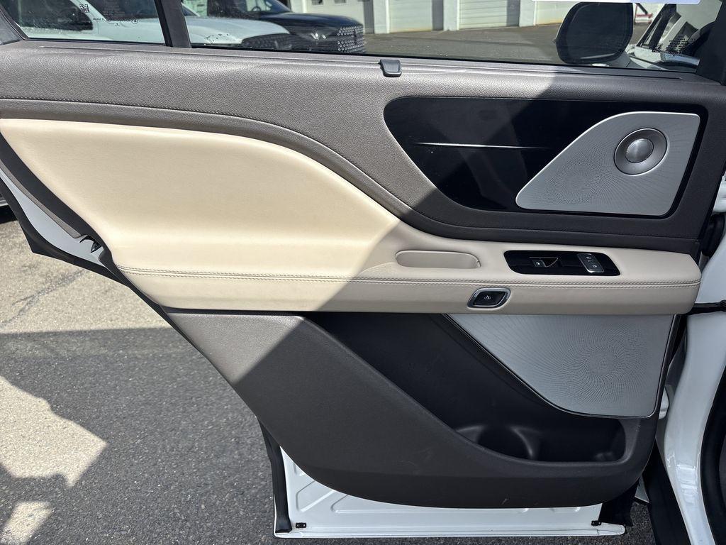 used 2020 Lincoln Aviator car, priced at $27,890