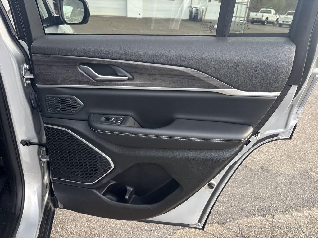 used 2023 Jeep Grand Cherokee 4xe car, priced at $28,890