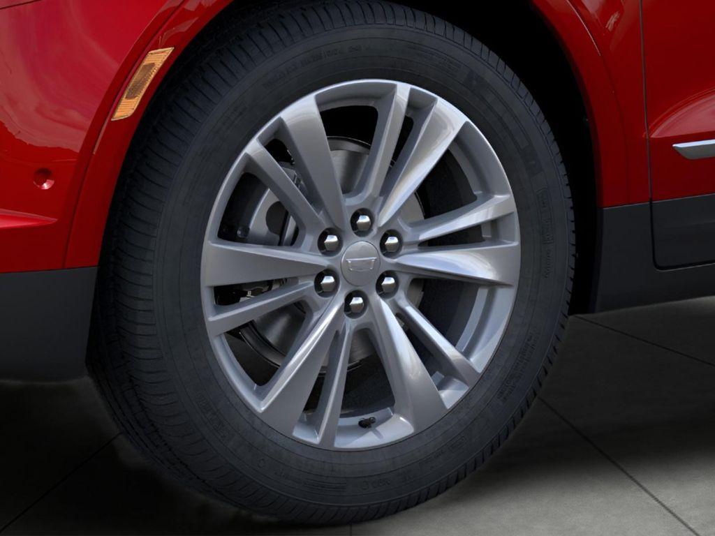 new 2025 Cadillac XT5 car, priced at $60,090