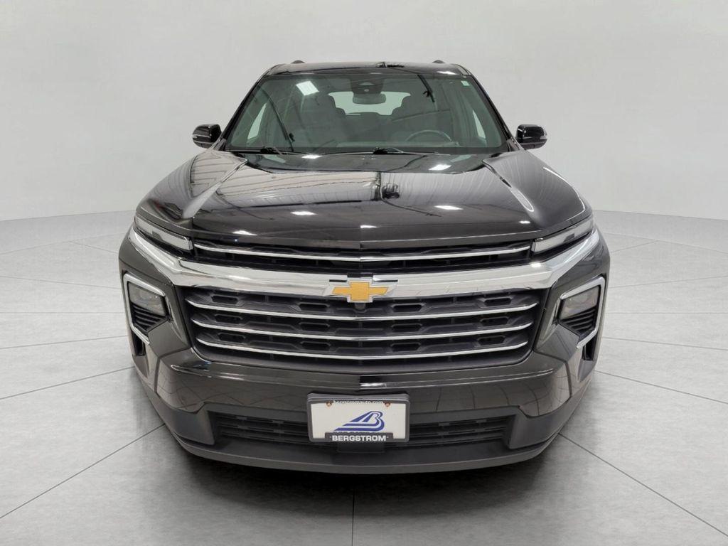 used 2025 Chevrolet Traverse car, priced at $39,786