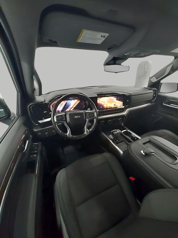 used 2022 Chevrolet Silverado 1500 car, priced at $42,626