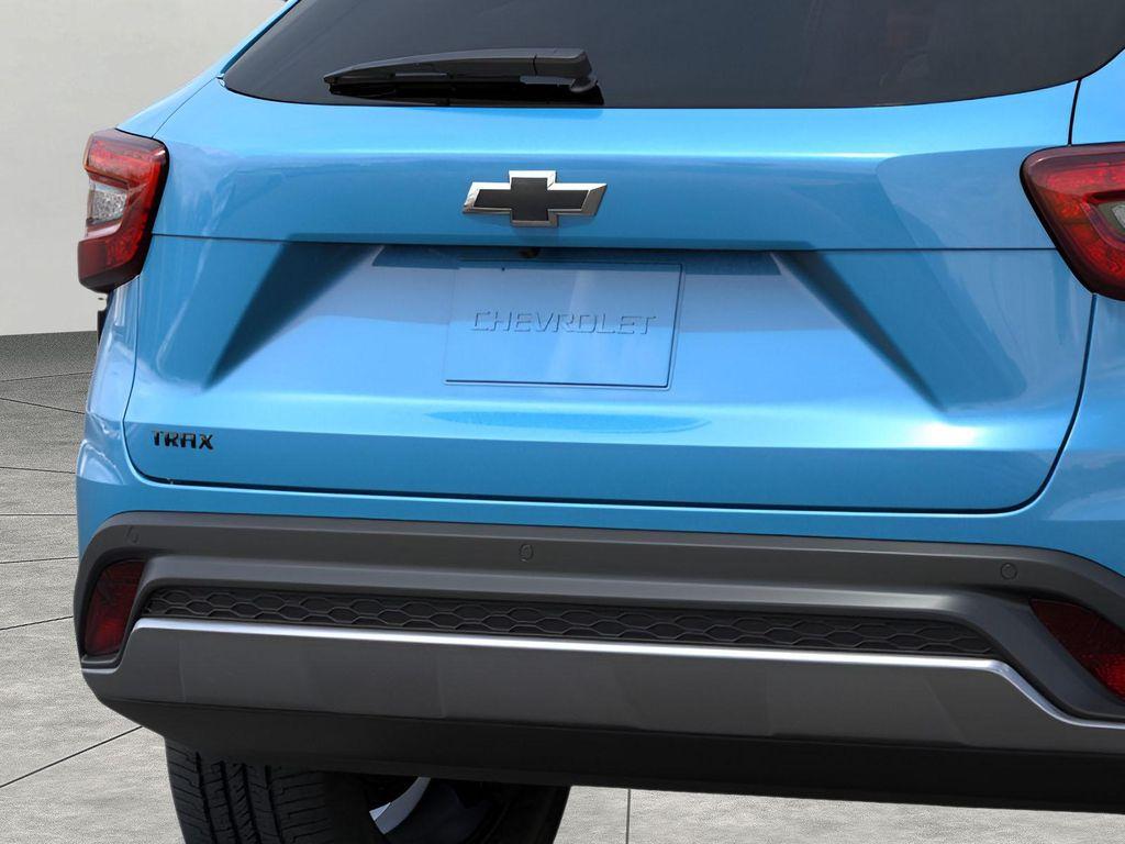 new 2025 Chevrolet Trax car, priced at $24,995