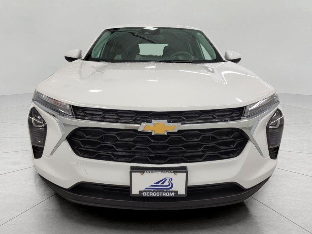 used 2024 Chevrolet Trax car, priced at $19,551