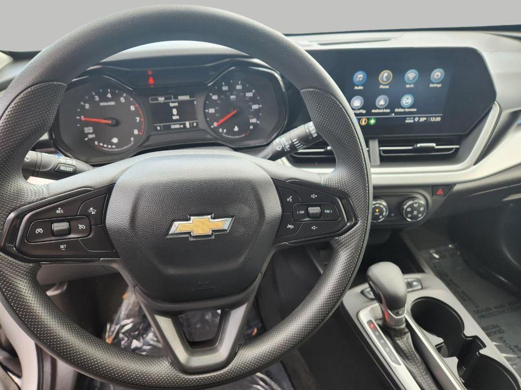 used 2024 Chevrolet Trax car, priced at $19,551