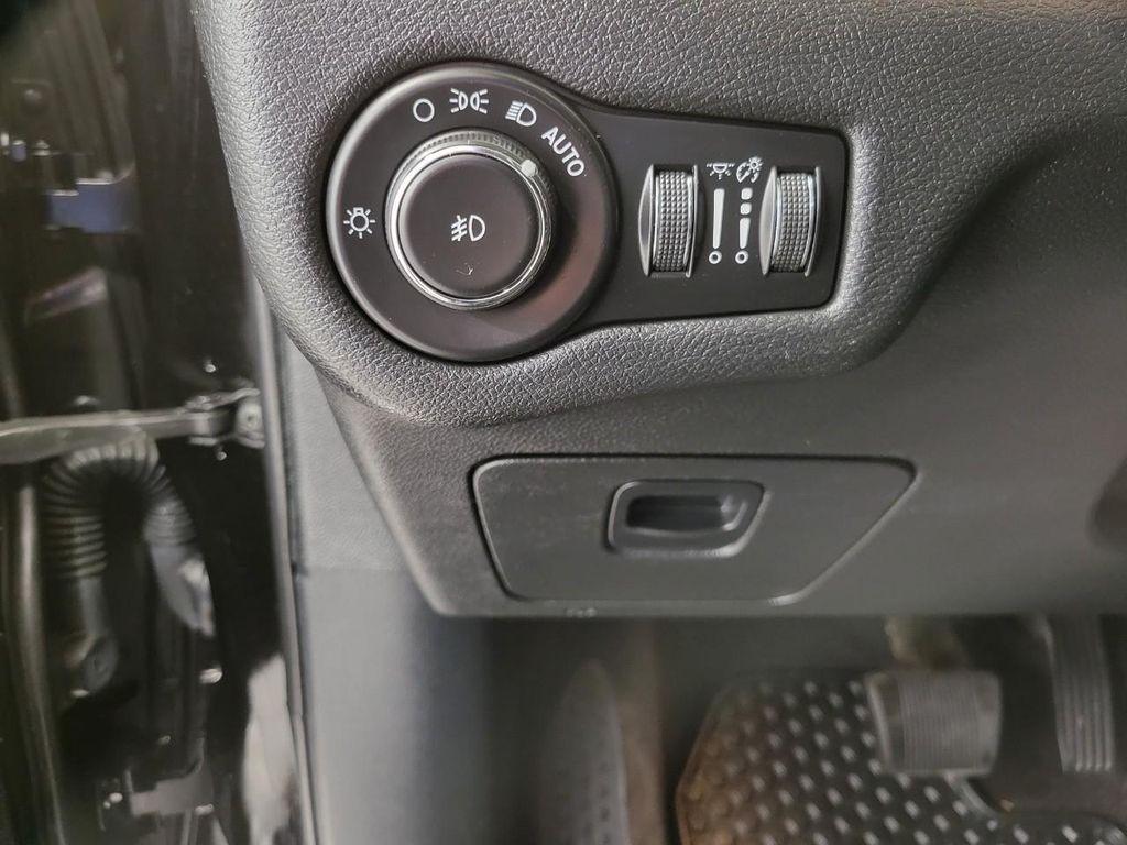 used 2017 Jeep Cherokee car, priced at $12,993