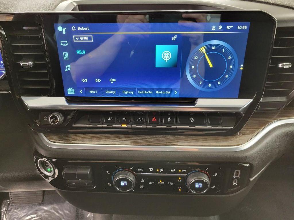 used 2022 Chevrolet Silverado 1500 car, priced at $41,979