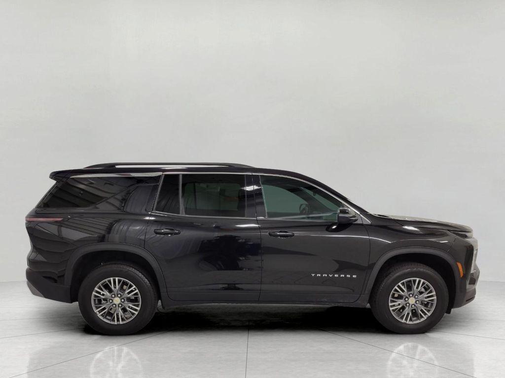 used 2025 Chevrolet Traverse car, priced at $38,380