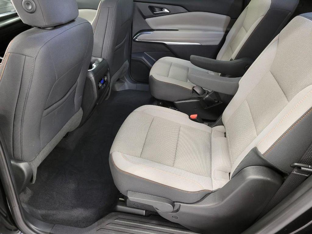 used 2025 Chevrolet Traverse car, priced at $36,481