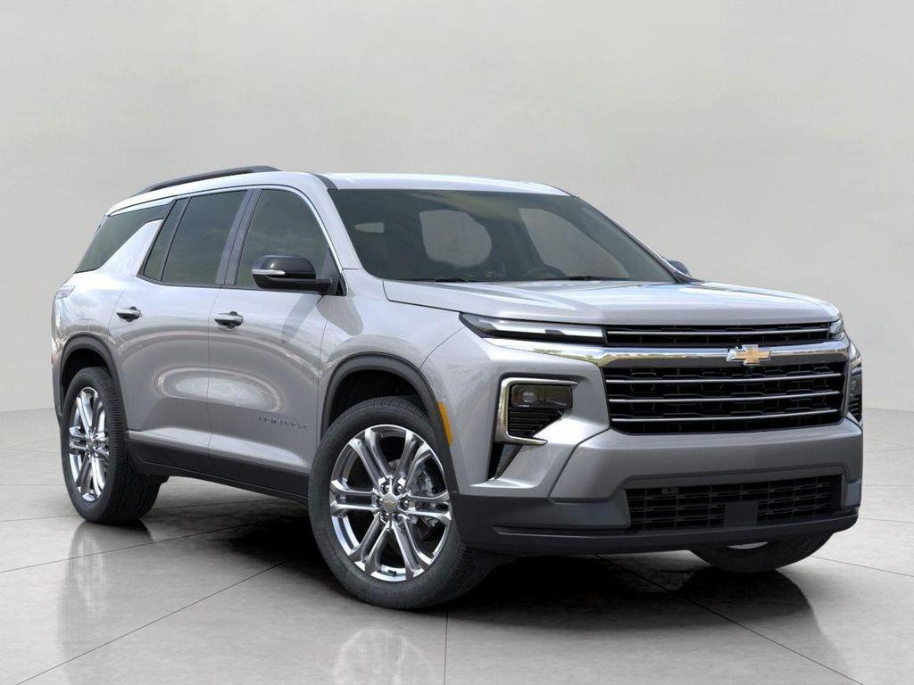 new 2025 Chevrolet Traverse car, priced at $43,950
