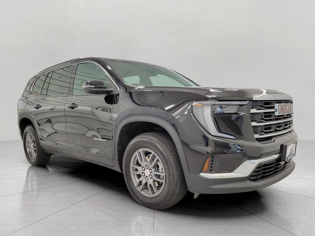 used 2025 GMC Acadia car, priced at $35,000