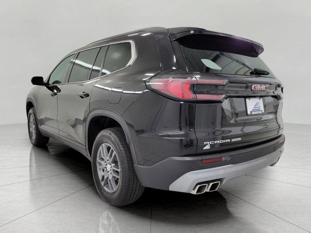 used 2025 GMC Acadia car, priced at $35,000