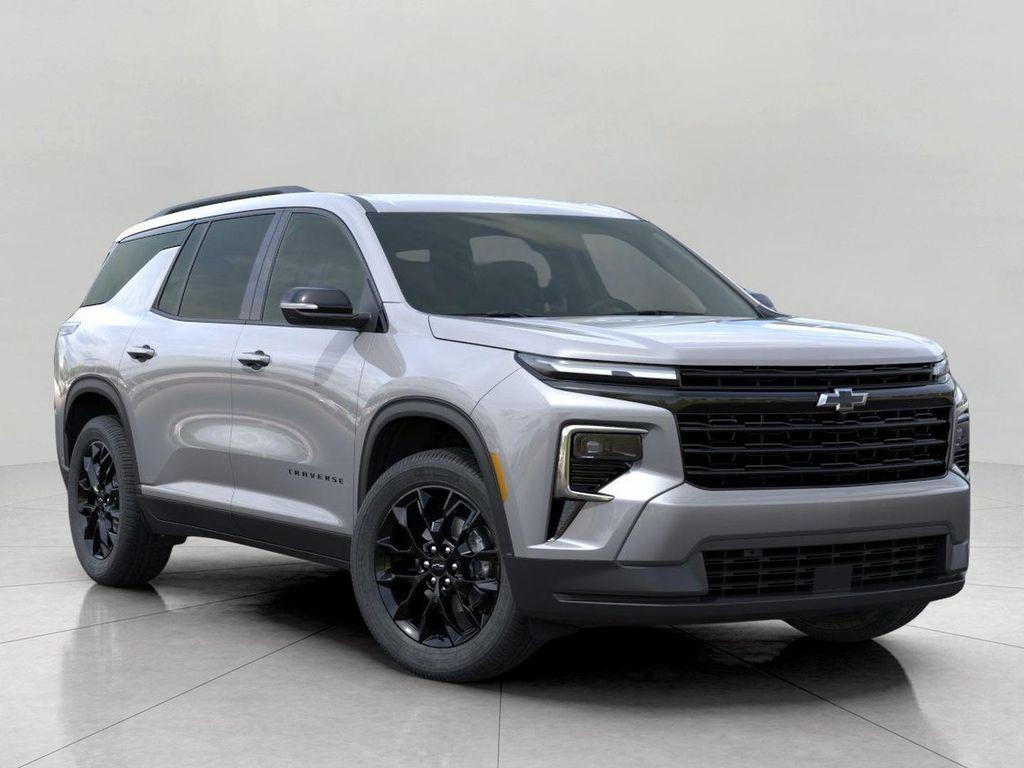 new 2026 Chevrolet Traverse car, priced at $47,904