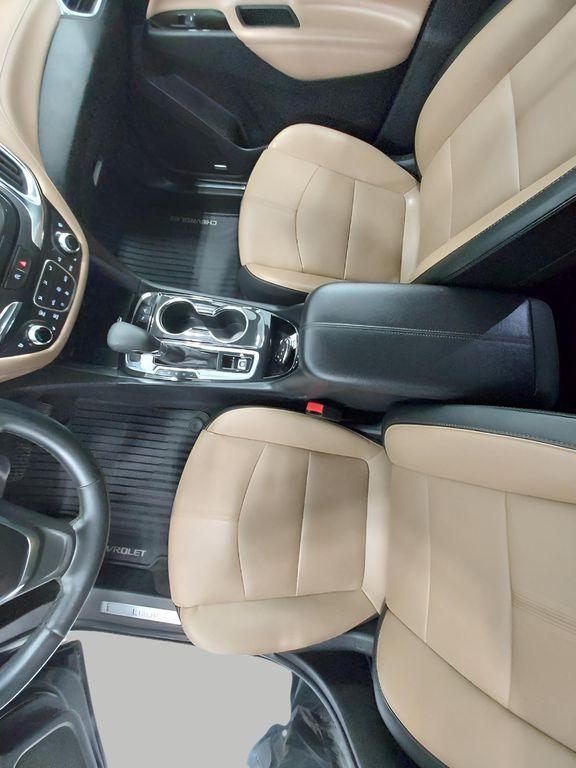 used 2024 Chevrolet Equinox car, priced at $28,340