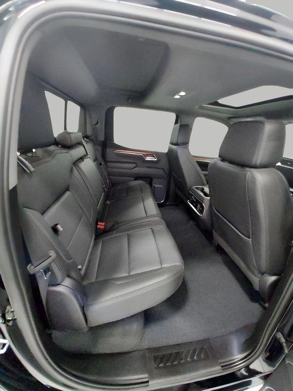 used 2023 GMC Sierra 1500 car, priced at $45,967