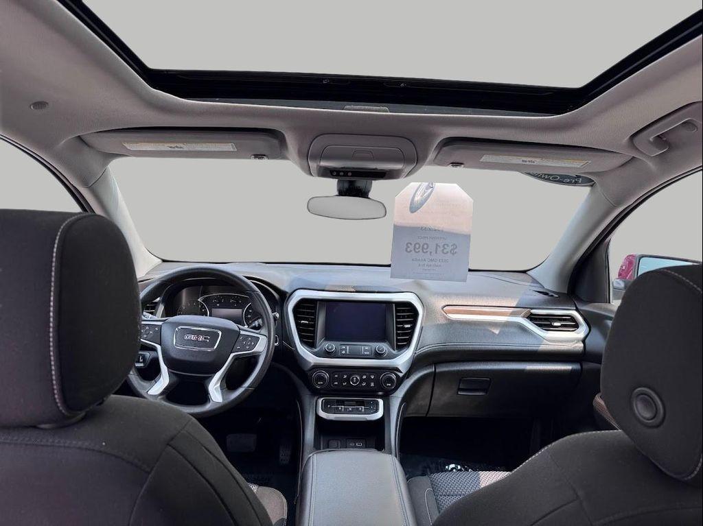 used 2023 GMC Acadia car, priced at $28,935