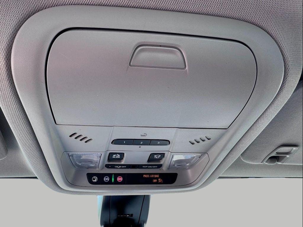 used 2023 GMC Acadia car, priced at $28,935