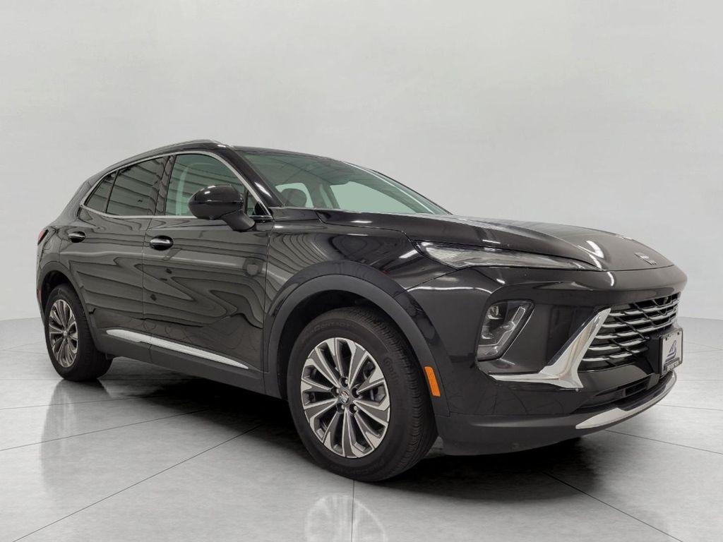 used 2025 Buick Envision car, priced at $29,016