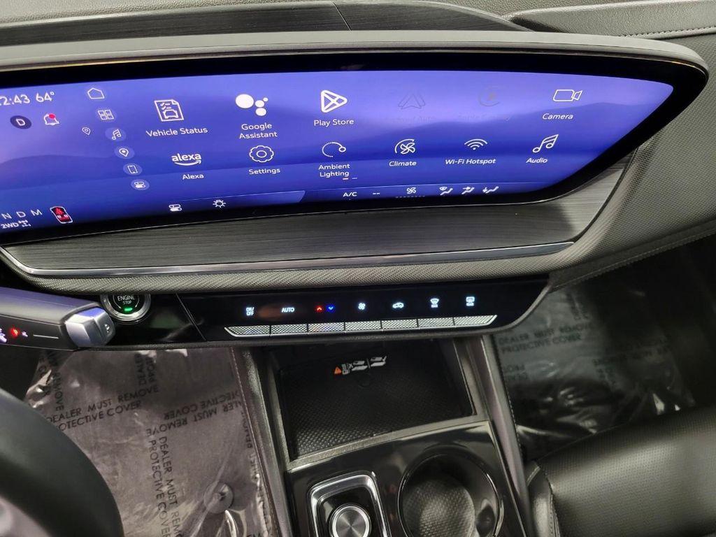 used 2025 Buick Envision car, priced at $28,389