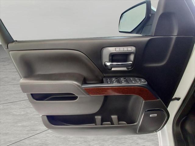 used 2017 GMC Sierra 1500 car, priced at $31,124