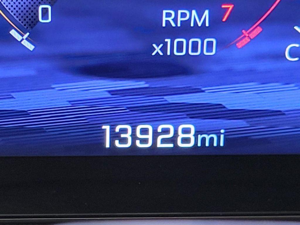 used 2024 Chevrolet Traverse car, priced at $50,172