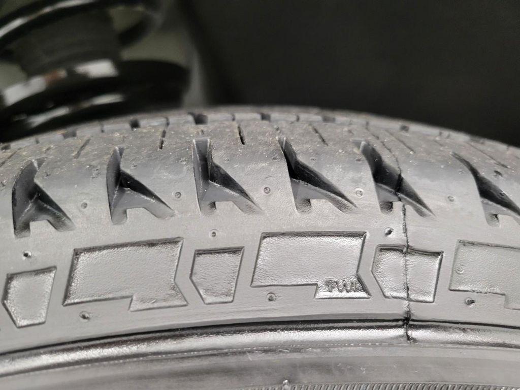 used 2025 Chevrolet Traverse car, priced at $35,067