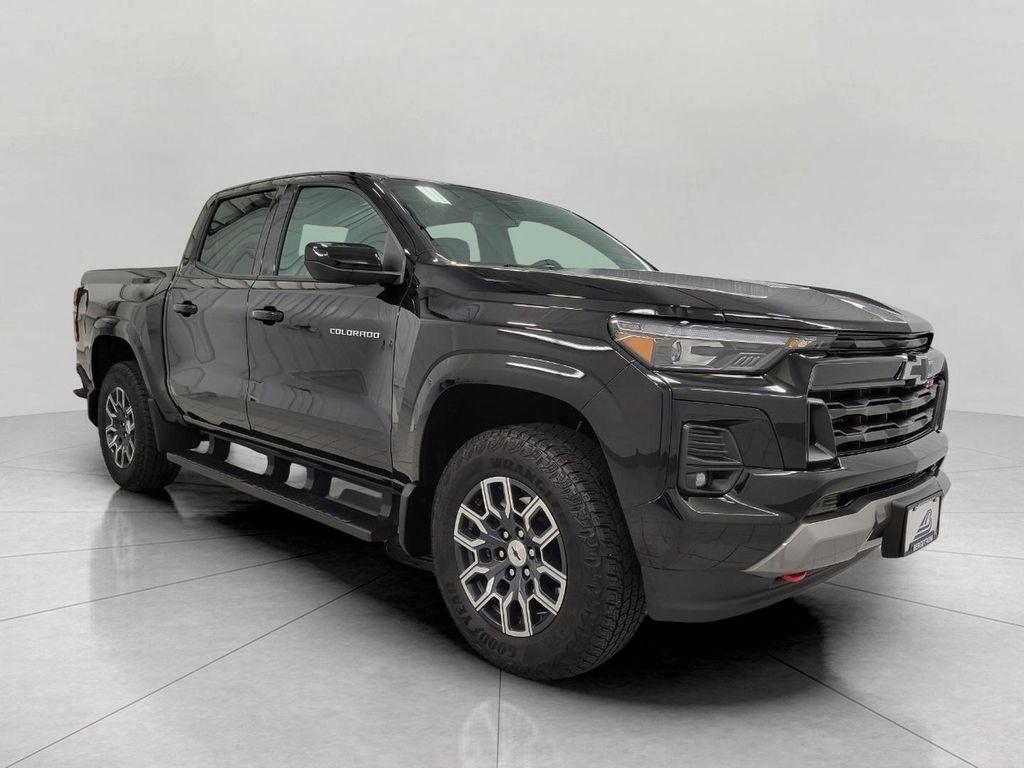 used 2024 Chevrolet Colorado car, priced at $40,354
