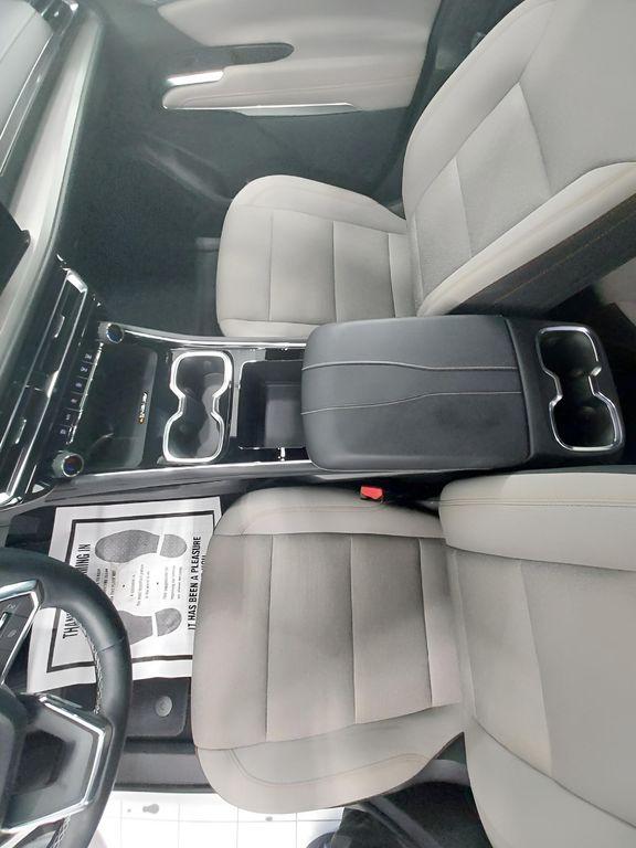 used 2025 Chevrolet Traverse car, priced at $34,993