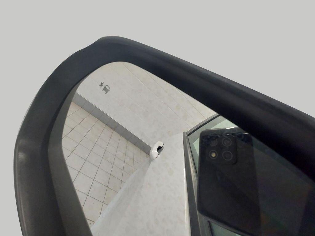 used 2025 Chevrolet Traverse car, priced at $34,993